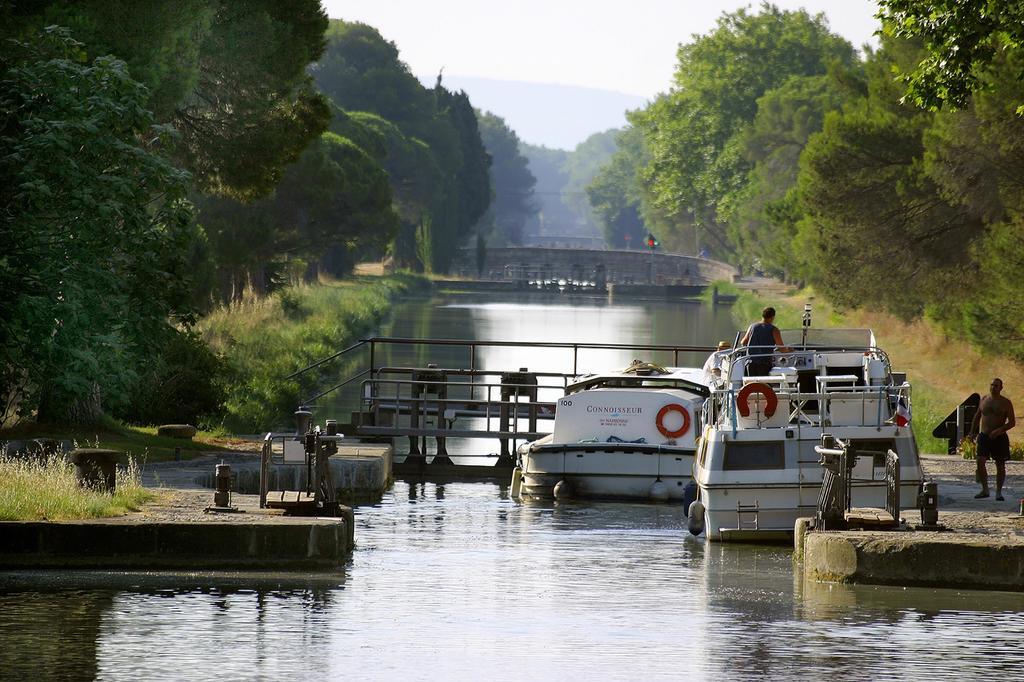 Chateau De La Motte - Entre Narbonne Et Le Canal Du Midi Marcorignan エクステリア 写真